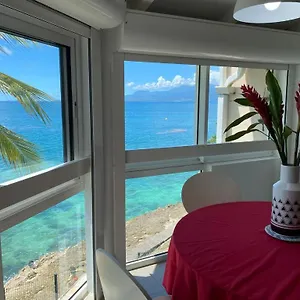 En Duplex , Face A La Le Gosier (Grande-Terre)